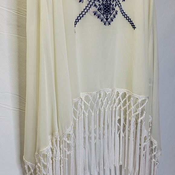 Umgee - Picture 8 of 8